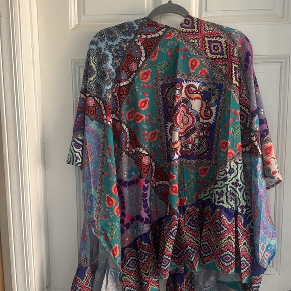 Umgee Multicolor Women's cover up size 1X/2X new w tags - Picture 4 of 5